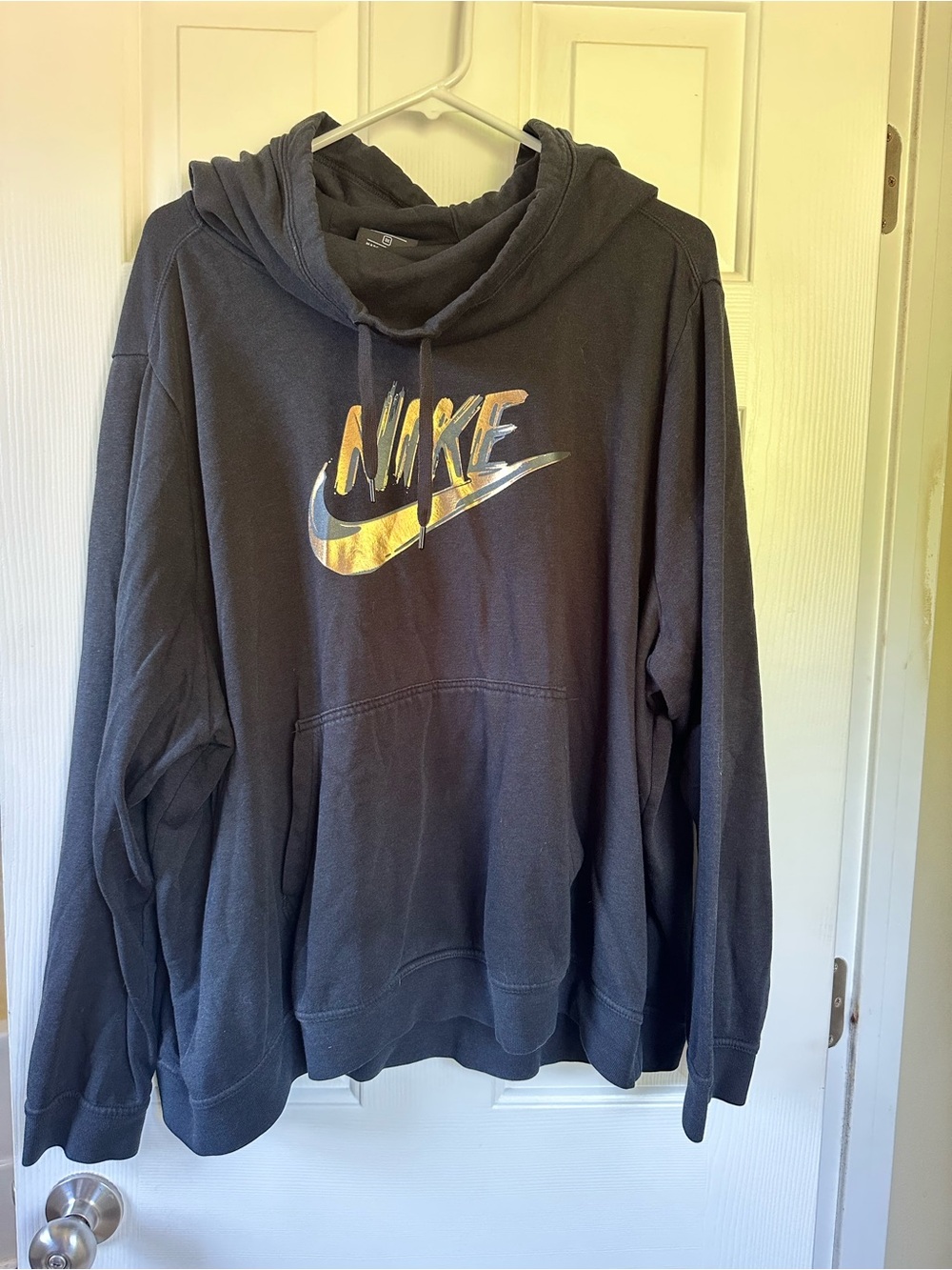 Nike Women’s Plus Funnel Cowl Neck Pullover Hoodie Black Gold Logo Size 3X
